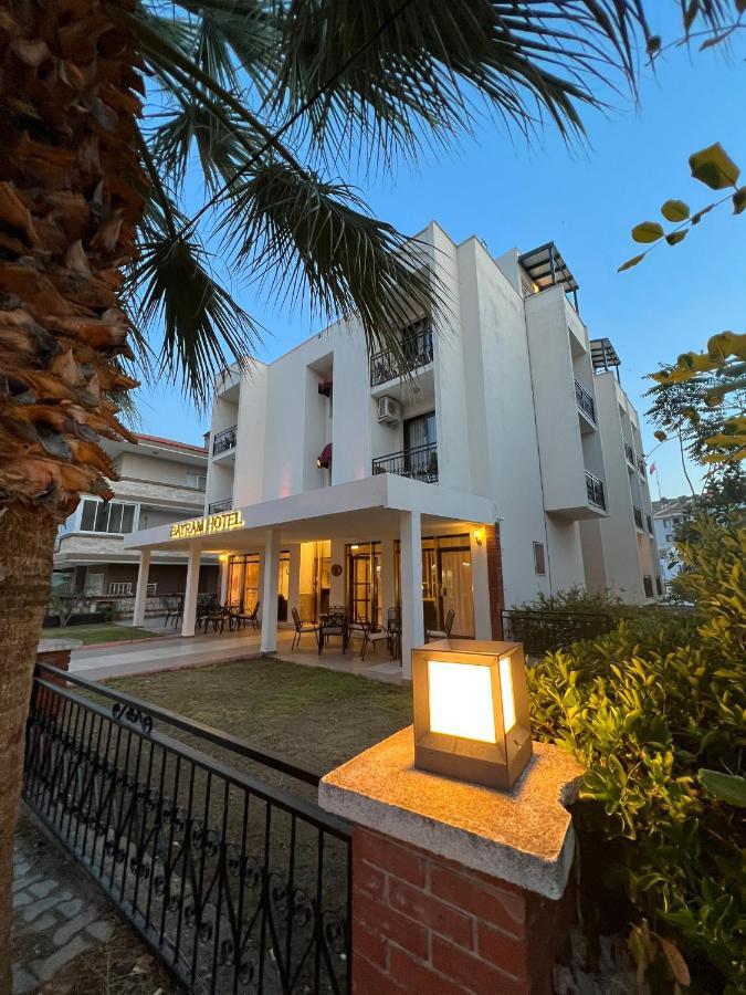 Bayram Hotel Çeşme Εξωτερικό φωτογραφία
