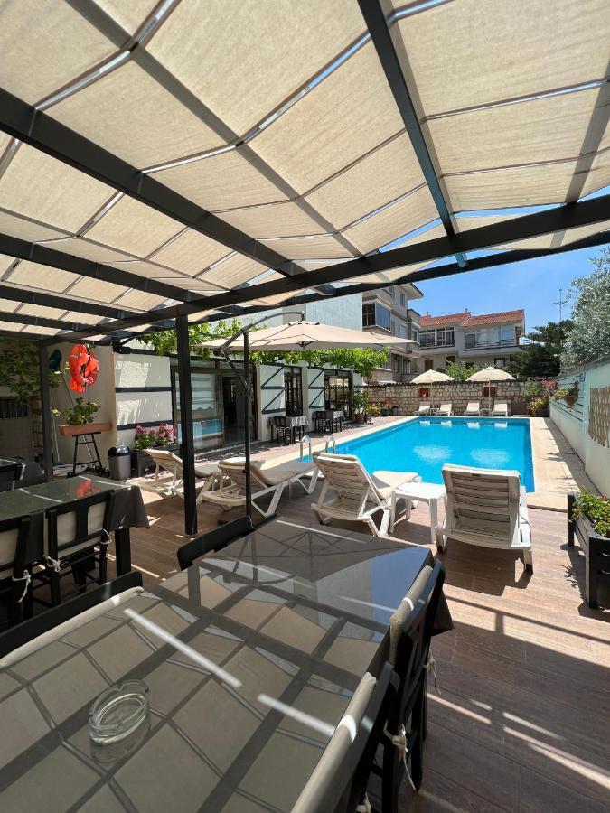 Bayram Hotel Çeşme Εξωτερικό φωτογραφία